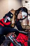 Masqué Asiatique Poussin Asa Akira arriver baisée :Par: noir Mec dans motard gear