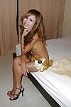 tajski prostytutki kya zwilżanie Miło zad w prysznic przed pozowanie nagie na Łóżko
