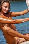 người theo chủ nghĩa khỏa thân courtesan mango một amplifying Chân & thủ dâm ướt găng tay tại những Bãi biển