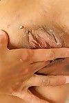 busty Reifen Frau Dreht Dusche spray Auf nass pussy Während masturbieren