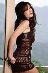 escuro cabelos glamour Beleza Veronica Saint poses no lingerie e apresenta ela privada partes