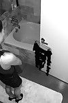 asiático MILF Kalina Ryu Atrapado desvestirse en cuarto de baño :Por: oculto cámara