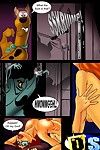 Scooby Doo Comics : hot lesbians Velma Dinkley and Daphne Blake fucks with huge dildo