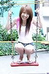 Merry Chiński Grzałka Yuuna Idole cieszy w drażni i lifting jej t-shirt odkryty