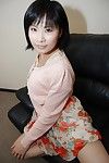 Chiński cutie Minori Nagakawa erotyczny Taniec w dół i wyjawienie jej krzaczaste macicy