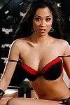 จีน seductress แอนเดรีย ลบ puerto ใน ลูกไม้ ถุงมือ ต้องใช้ อ เธอ ebony แล้ว สีแดง เซ็กซี่ กางเกง
